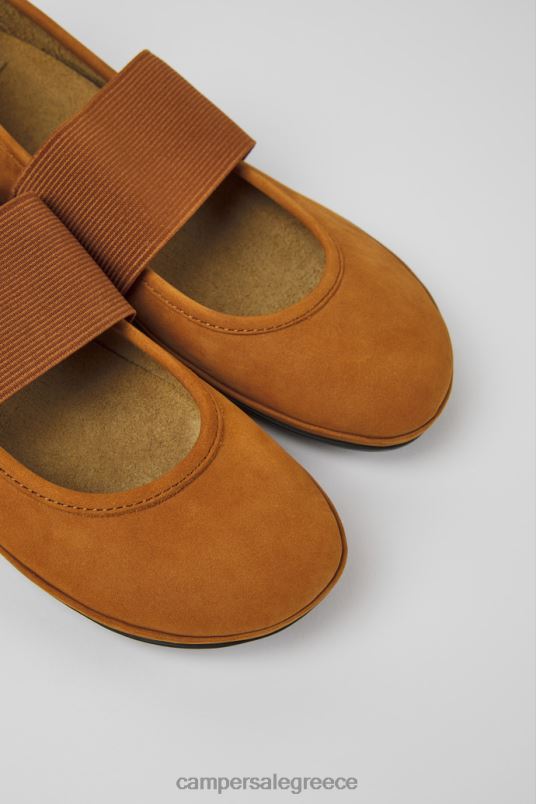 σχεδίασε δεξιά καφέ μπαλαρίνες nubuck για γυναίκες Camper V20TF990 καφέ
