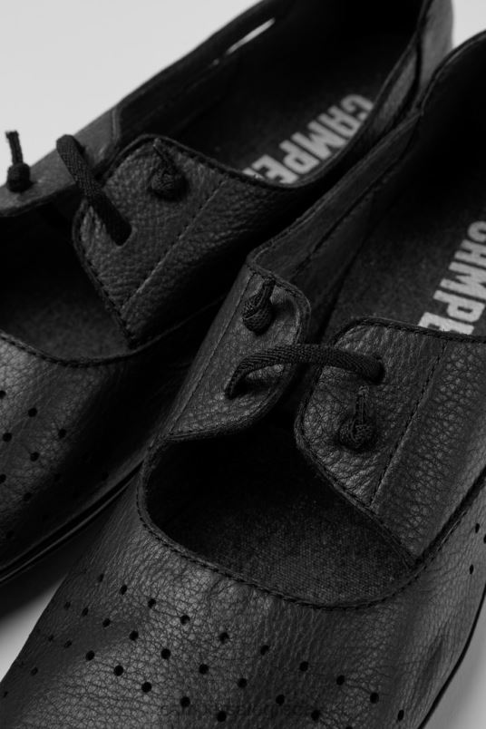 Right Black Leather Shoes For Women Exclusive Camper V20TF96 Black